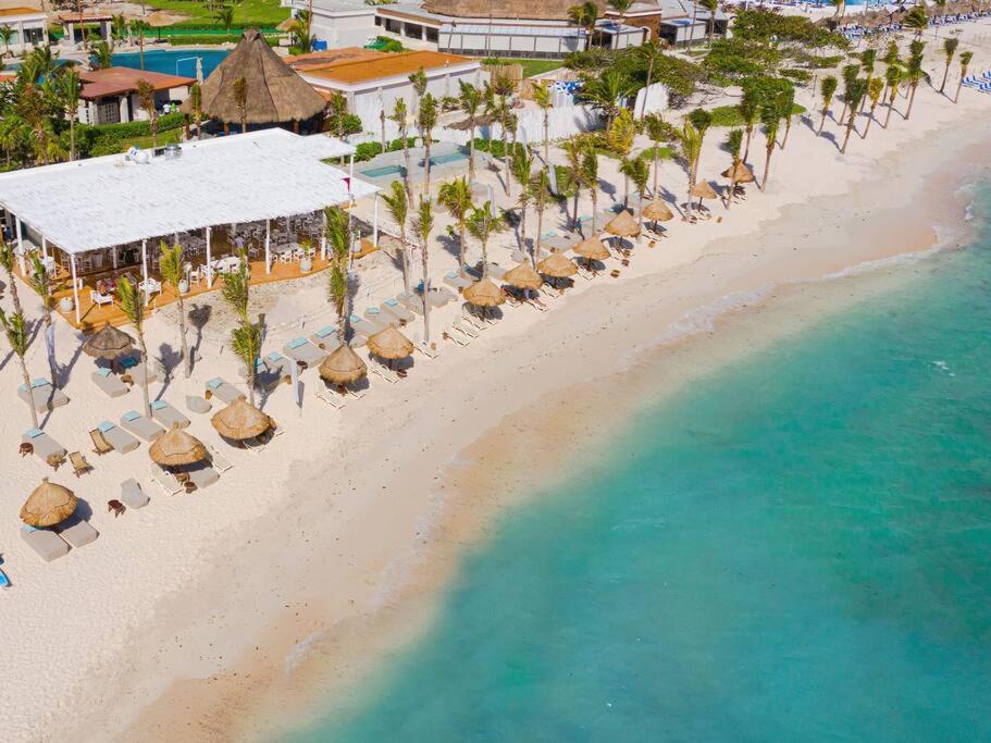Casa Blanca By The Caribbean Sea Apartment Akumal Exterior photo