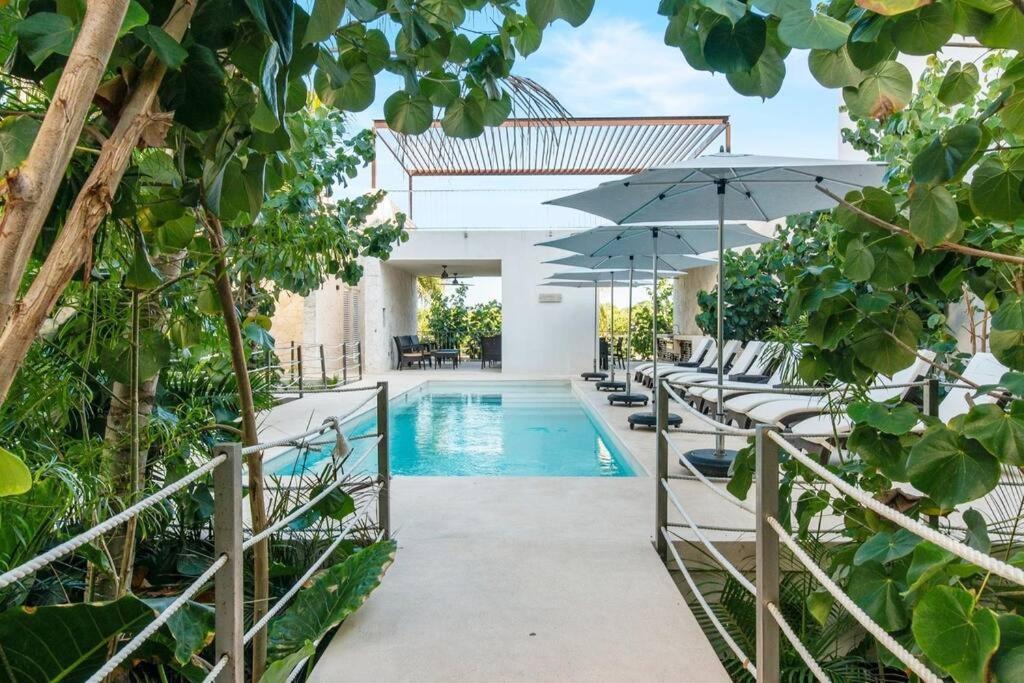 Casa Blanca By The Caribbean Sea Apartment Akumal Exterior photo